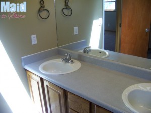 Master Bathroom After Maid to Shine Deluxe Cleaning