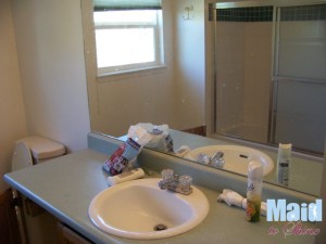 Upstairs Bath All Before Maid to Shine Deluxe Cleaning