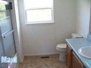 Upstairs Bath All After Maid to Shine Deluxe Cleaning